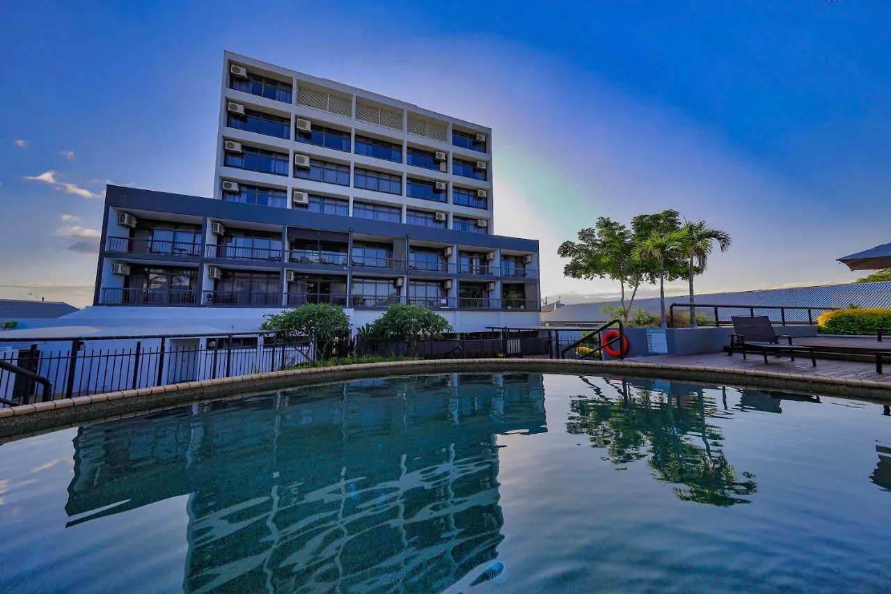 Sunshine Tower Hotel Cairns