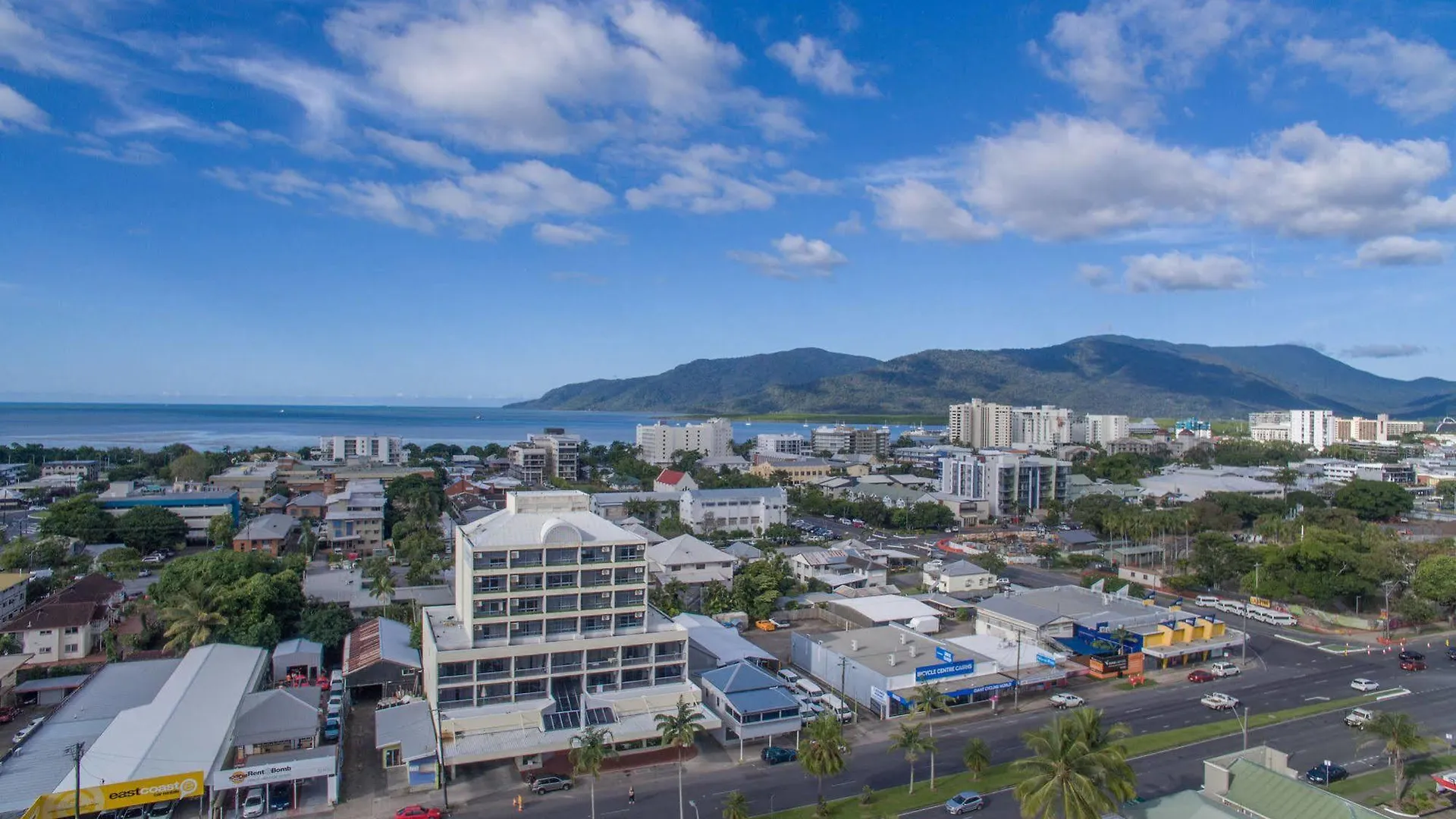 Sunshine Tower Hotel Cairns